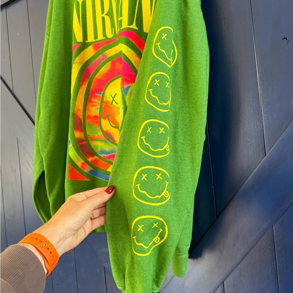 Urban Outfitters NIRVANA Oversized Graphic Sweatshirt, size S/M - Picture 3 of 5